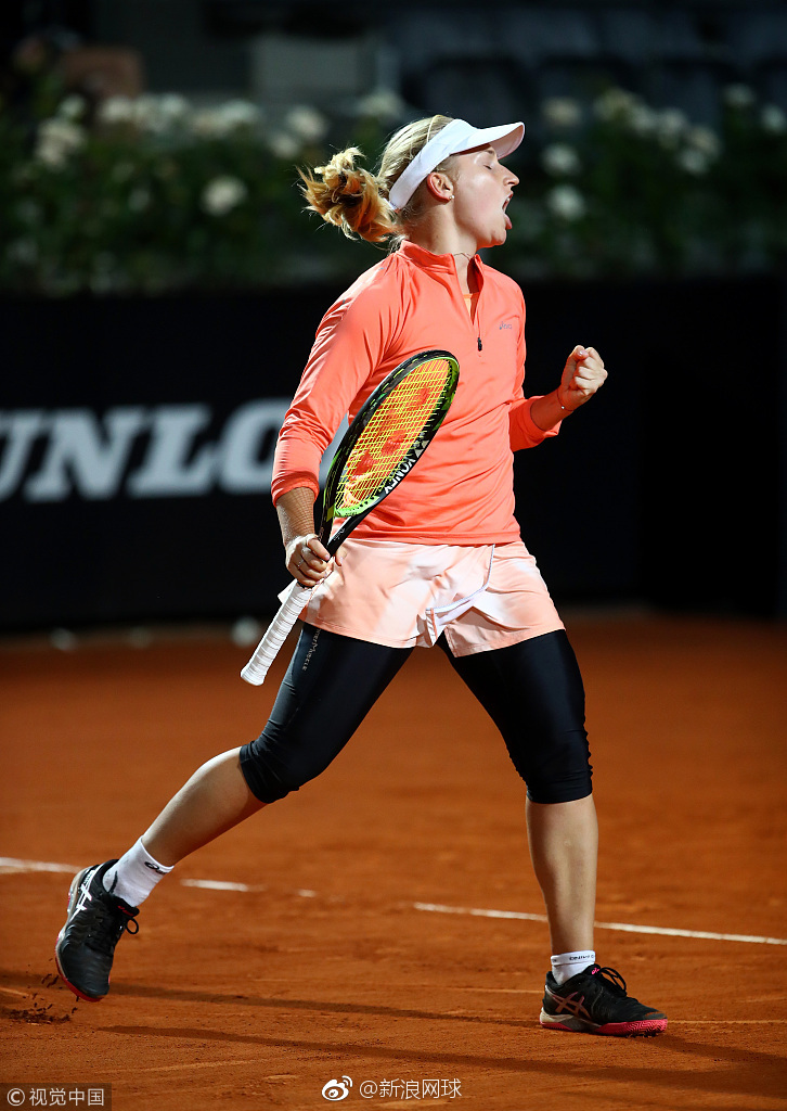 爱游戏娱乐-穆古鲁扎遭遇三持续失利,RNG教练压力巨大!全场沸腾不已-爱游戏娱乐