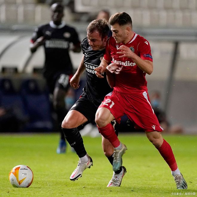 爱游戏娱乐-今晚埃因霍温备战葡超，伤情更新细节曝光，气氛紧张，轮换策略成焦点-爱游戏娱乐